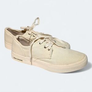 Sun + Stone Men’s Off-White Cream Canvas Lace-Up Sneakers Size 9.5M